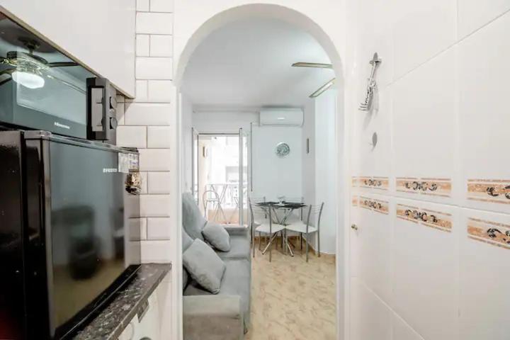 Apartamento Inteiro Acolhedor Perto Da Praia 또레비에하 외부 사진
